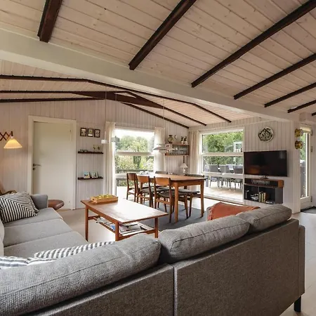 Two-bedroom Holiday In Juelsminde * Juelsminde (Hedensted)